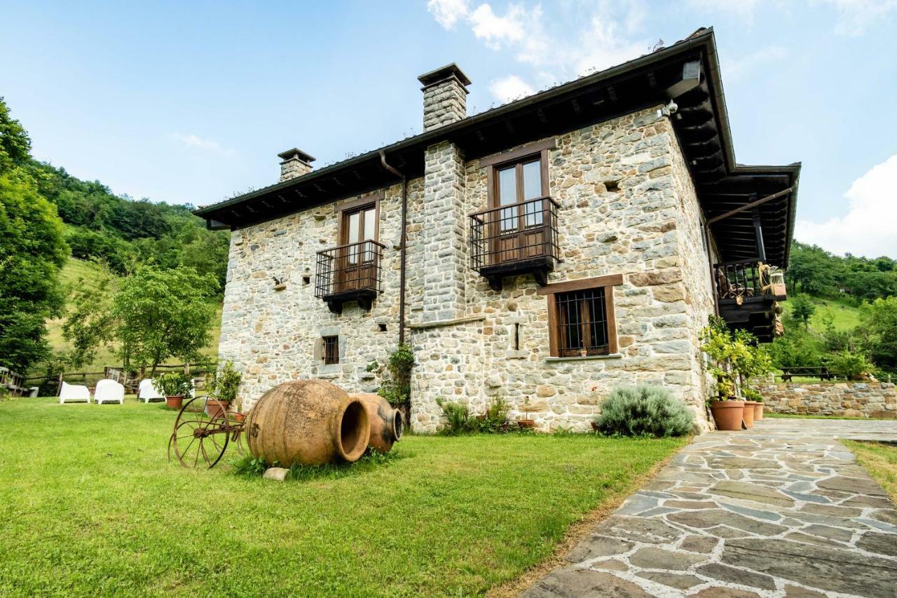 Casona De El Castaniu Hotel Serrapio ภายนอก รูปภาพ